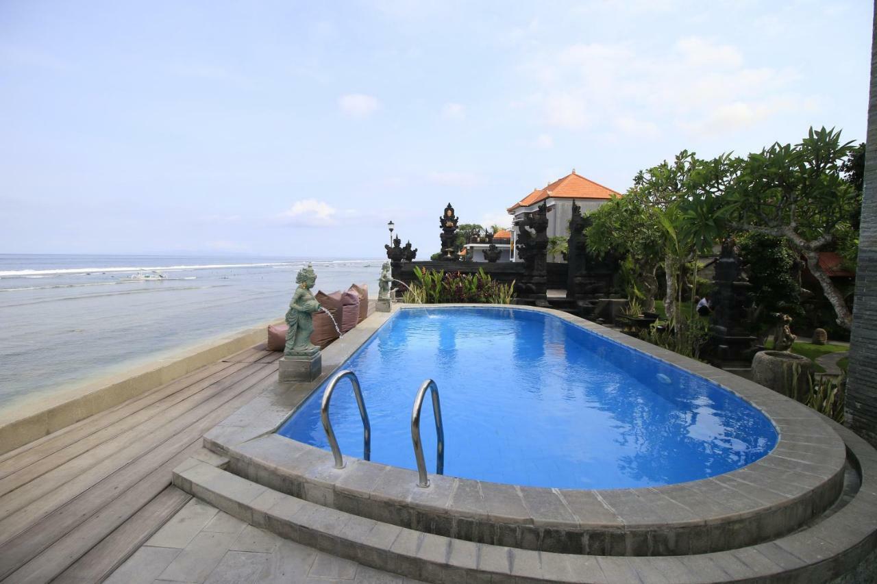 Green Beach Inn Batununggul Exterior foto